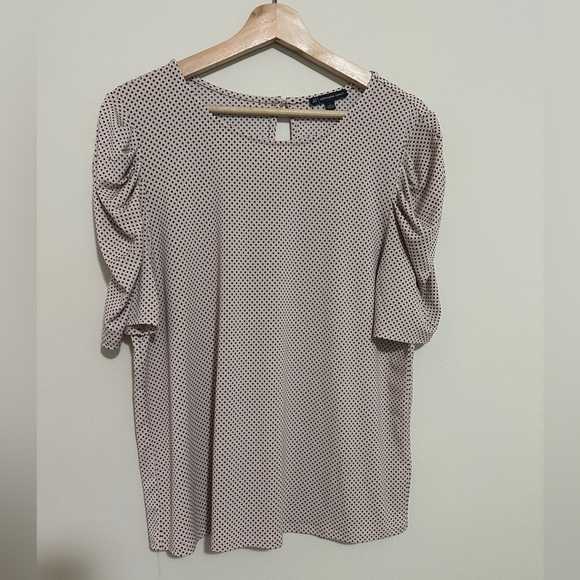 Adrianna Papell Tops - EUC: Adrianna Papell polka dot